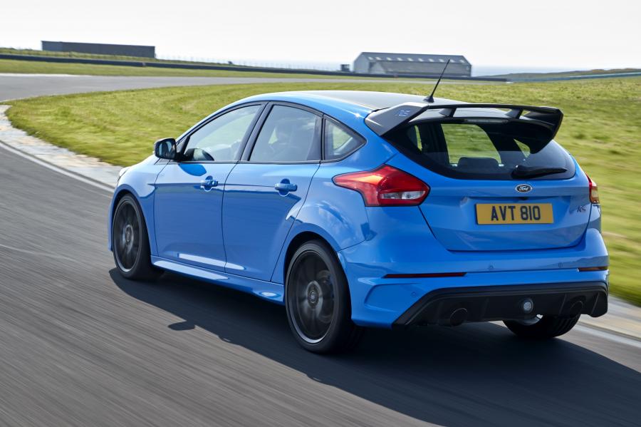  Ford Focus RS Option Pack 2017 года  (фото 8 из 15)